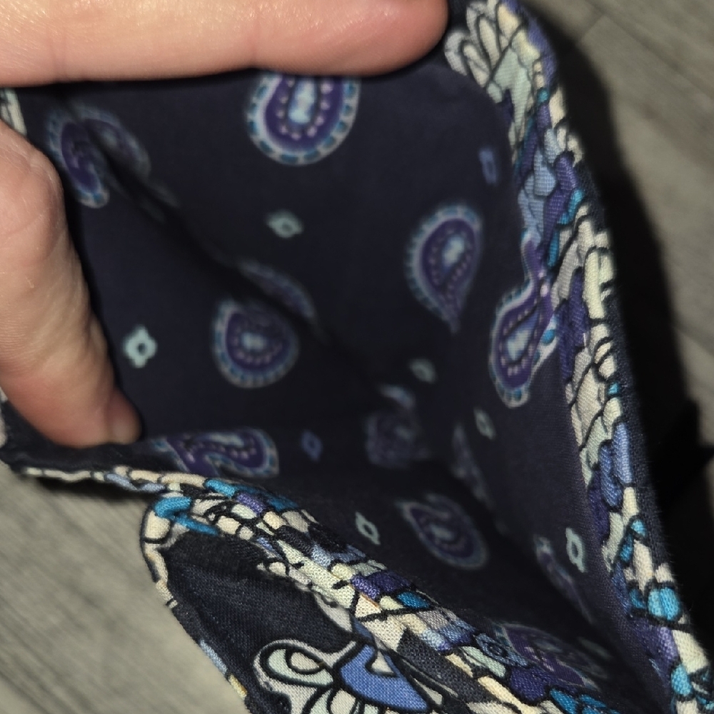 Vera Bradley Deep Night Paisley Paisley Compact Wallet - Picture 8 of 13